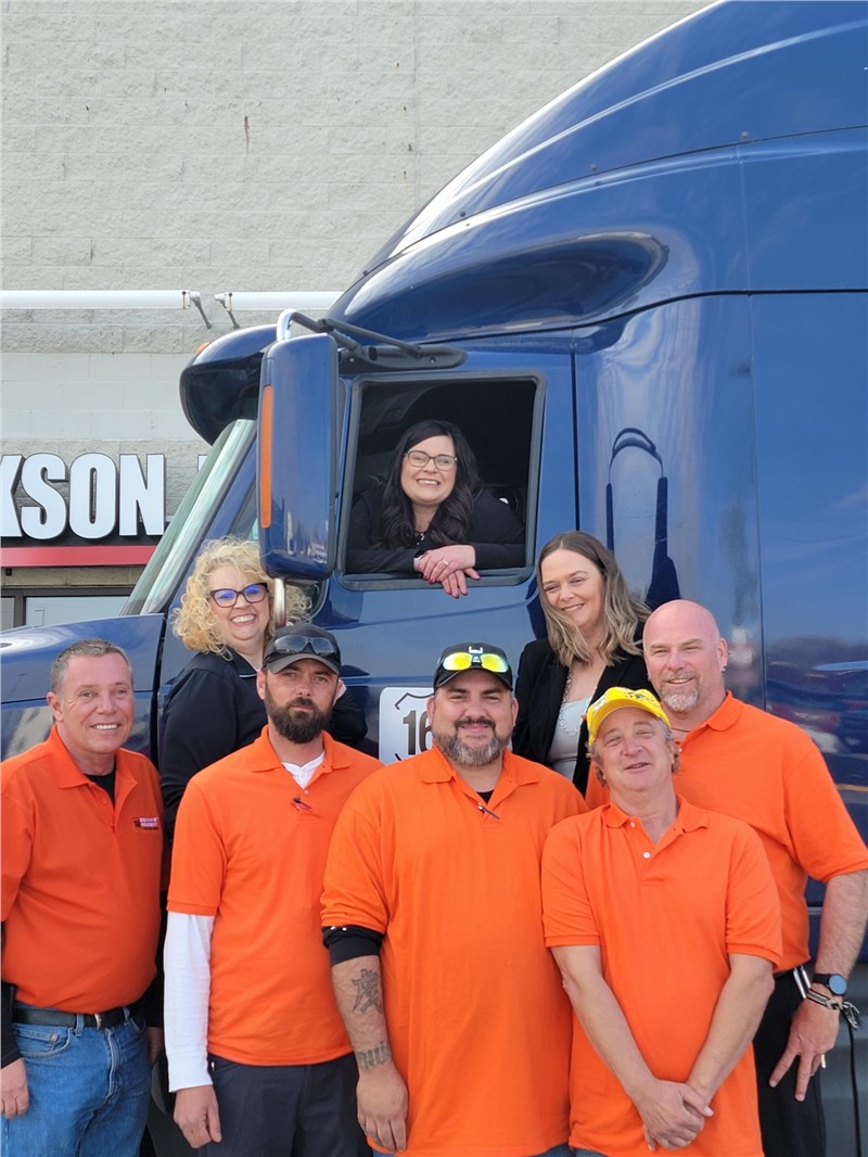 Ready to Roll: Start a New Trucking Career in Just 4 Weeks