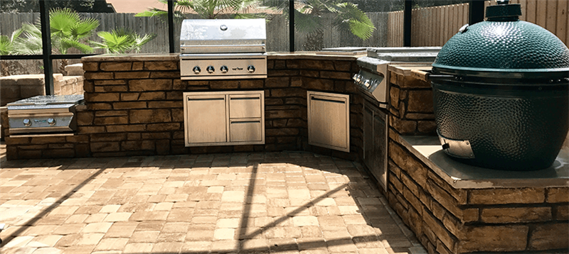 OUTDOOR KITCHENS: EAT BETTER, LIVE BETTER