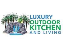 Luxury Outdoor Kitchen and Living