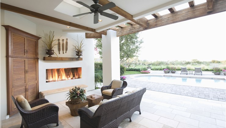 Fire Features - Outdoor Fireplaces Photo 1