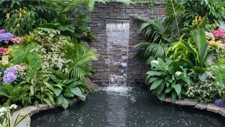 Water Features - Water Wall Photo 1