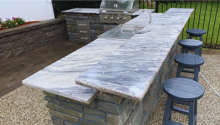 Outdoor Kitchens - Outdoor Kitchen Countertops Photo 1