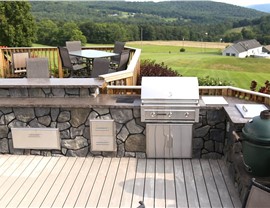 Outdoor Living Spaces - Entertainment Islands Photo 3