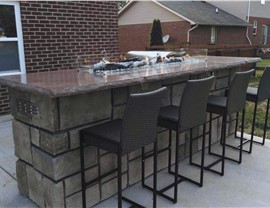 Outdoor Living Spaces - Service Areas and Bars Photo 3