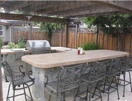 Outdoor Living Spaces - Service Areas and Bars Photo 2