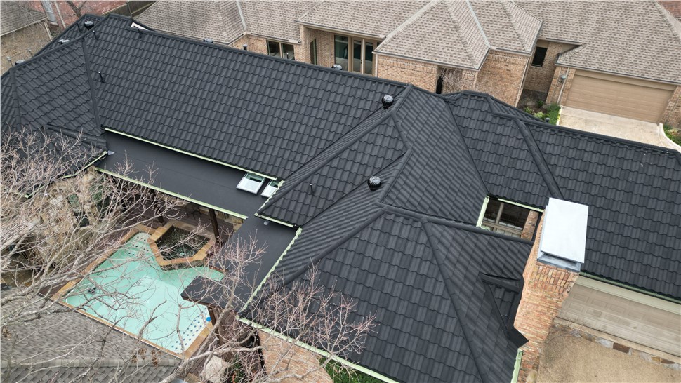 Metal Roofing - Hurricane Roofing Photo 1